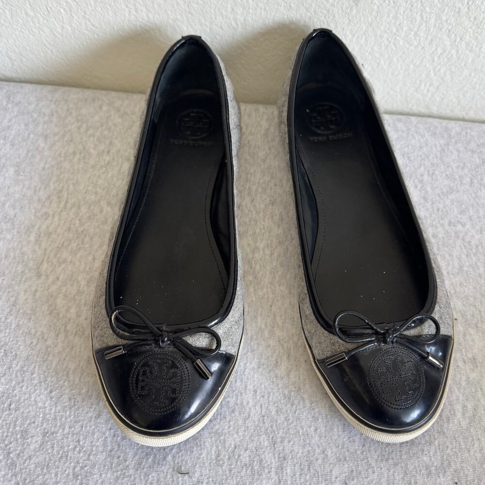 Tory Burch Skyler Grey Quilted Wool and Patent Leather Flats Size 10